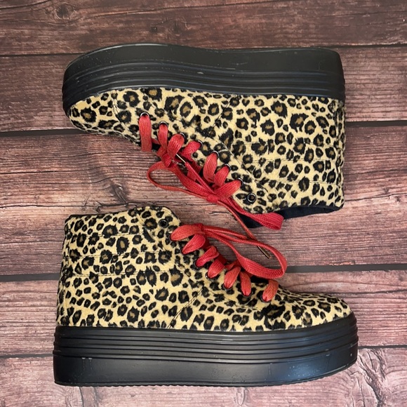 CTTC | Monster Leopard High Top Flatform Sneakers - Picture 2 of 9